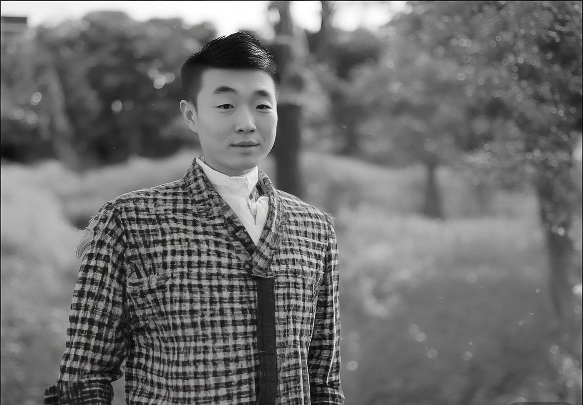 欧冠小组赛：曼城逆转皇马，阿森纳完胜登顶，积分榜中游七队仅差一分陷混战